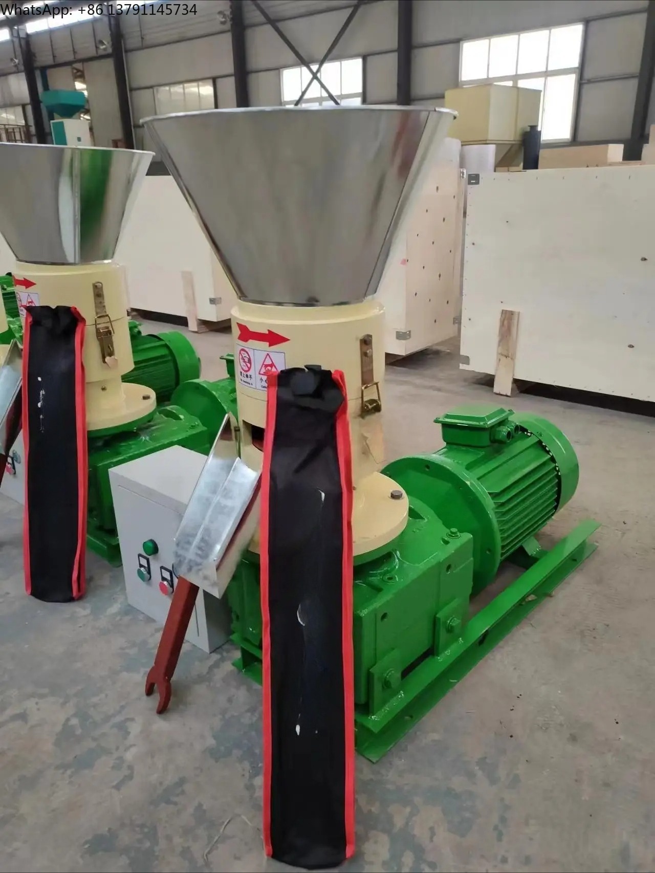 高品質フラットダイ木質ペレットミルバイオマスおがくずペレット - Wood Pellet Making Machine のレビューと価格